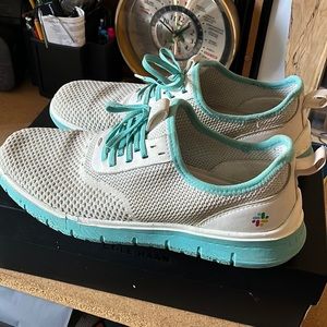 Cole Haan Zero Grand Slack collaboration in white and light blue size 10.5